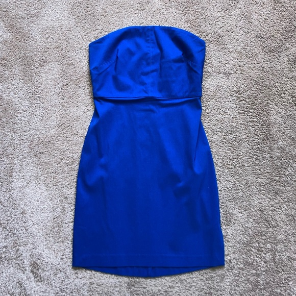 Express Strapless Dress - Picture 9 of 9